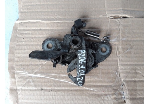 Замок капота Peugeot 206, 793449